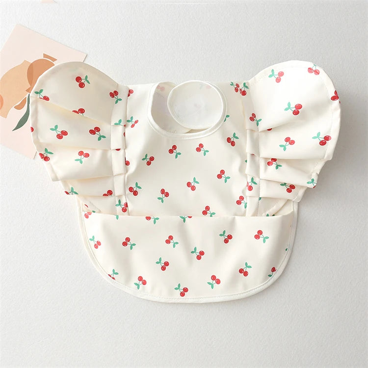 Cute Waterproof Angel Wing Baby Bib – Soft, Stylish & Easy to Clean
