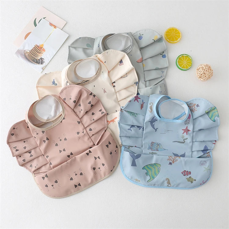 Cute Waterproof Angel Wing Baby Bib – Soft, Stylish & Easy to Clean
