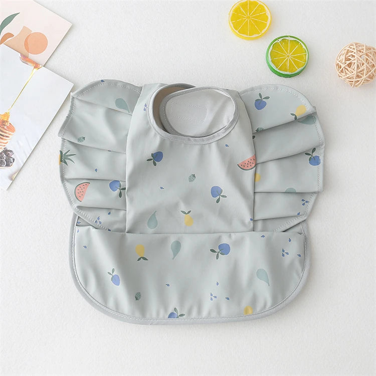 Cute Waterproof Angel Wing Baby Bib – Soft, Stylish & Easy to Clean