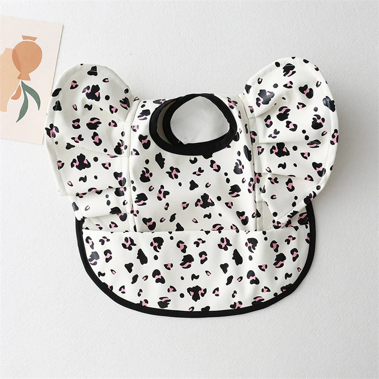 Cute Waterproof Angel Wing Baby Bib – Soft, Stylish & Easy to Clean