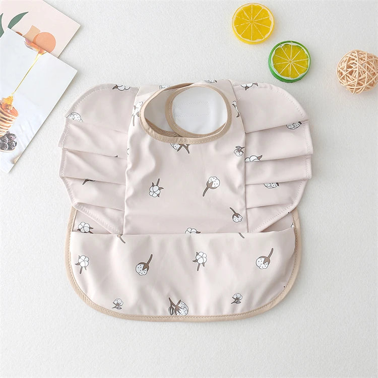 Cute Waterproof Angel Wing Baby Bib – Soft, Stylish & Easy to Clean