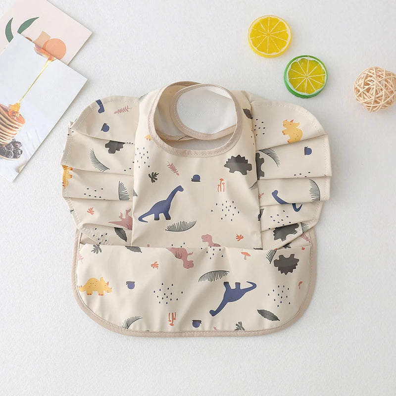 Cute Waterproof Angel Wing Baby Bib – Soft, Stylish & Easy to Clean
