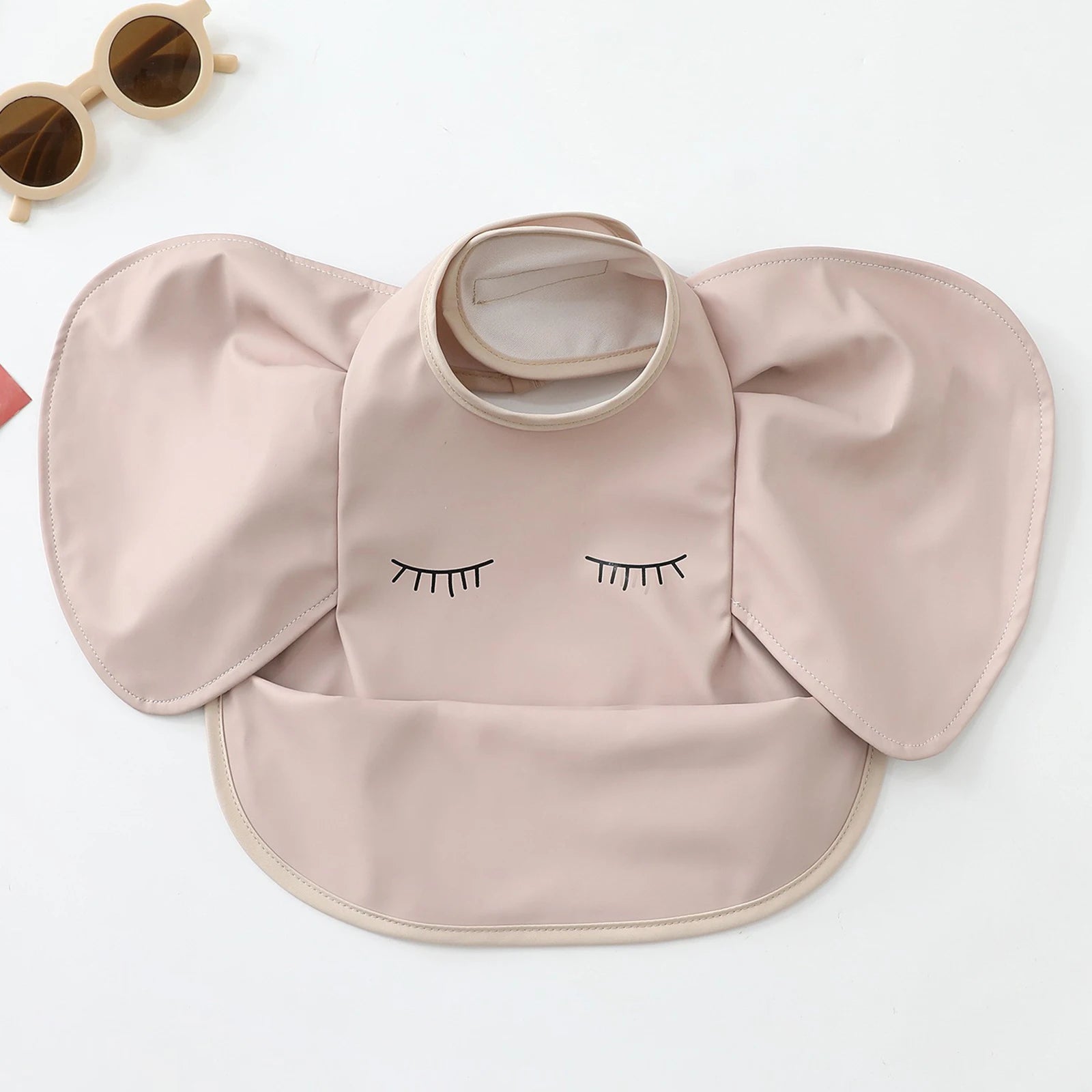 Cute Waterproof Angel Wing Baby Bib – Soft, Stylish & Easy to Clean